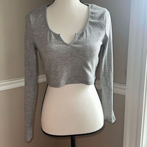SHEIN Long Sleeved Crop Top